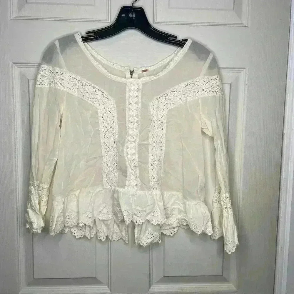 Free People Sheer Eyelet Detail White Boho Top Sz XS